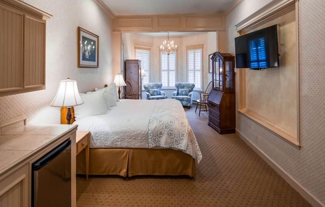 Best Western Grandma'S Feather Bed Mendenhaven Exterior photo