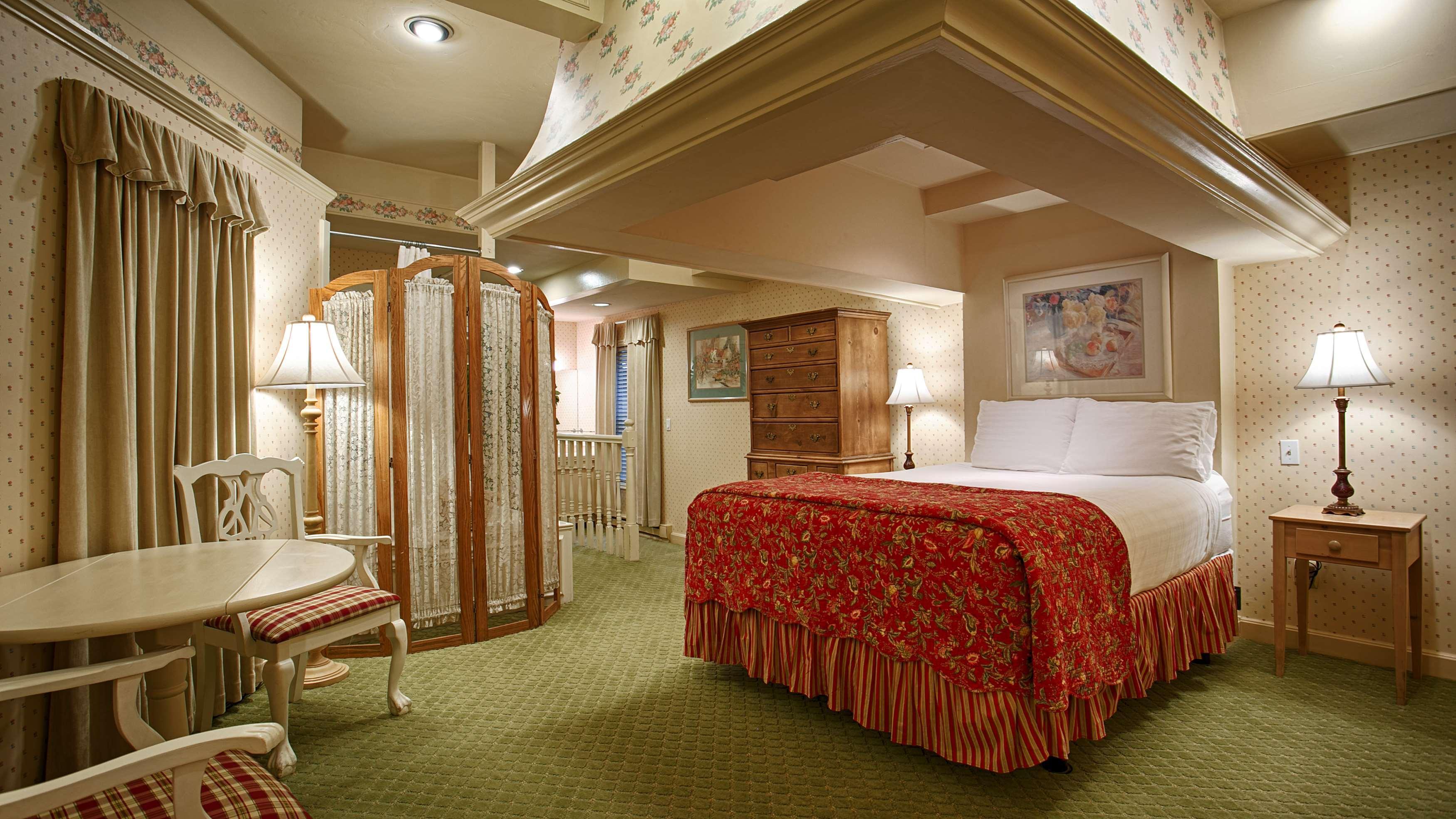 Best Western Grandma'S Feather Bed Mendenhaven Exterior photo