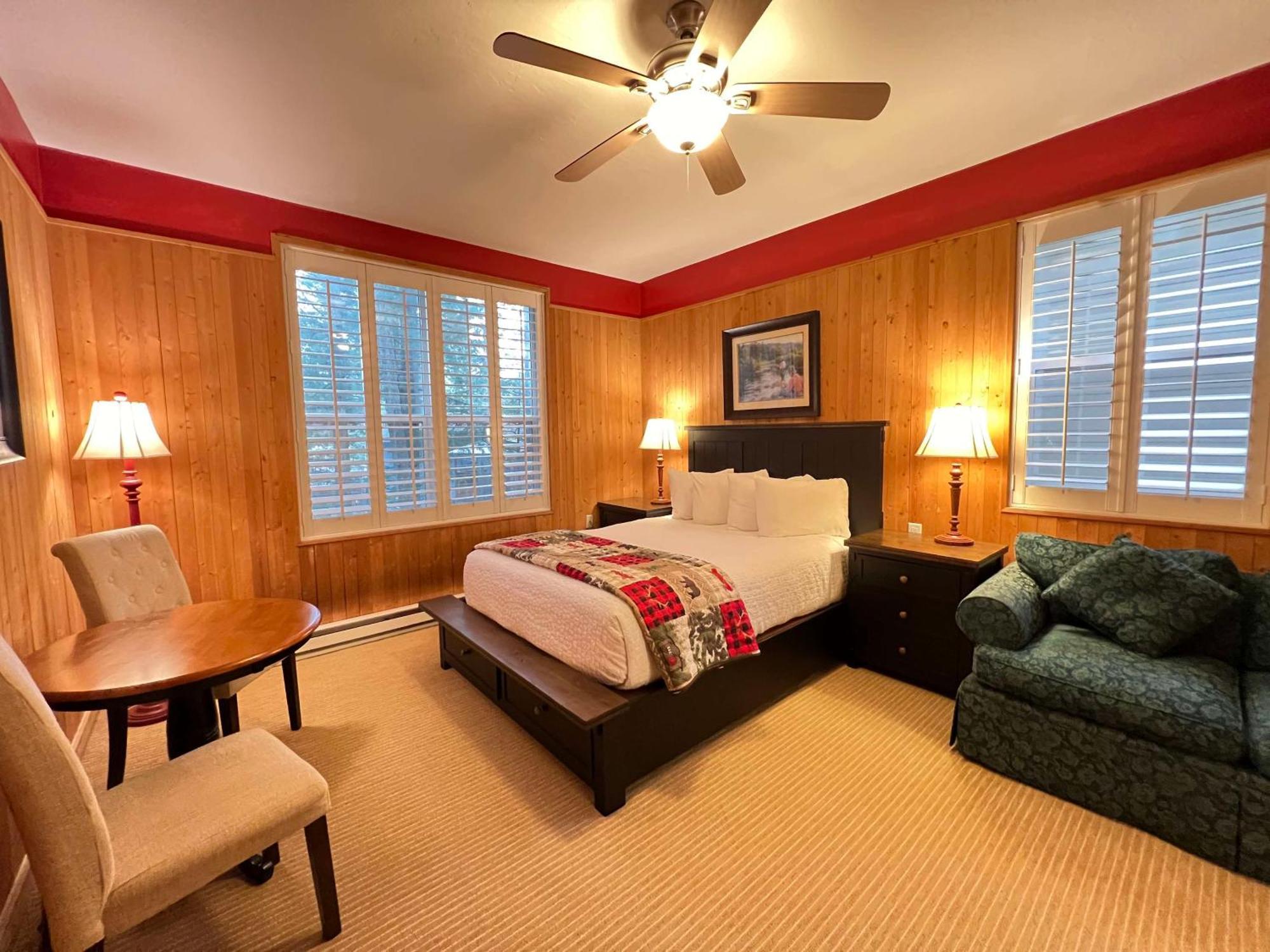 Best Western Grandma'S Feather Bed Mendenhaven Exterior photo